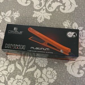 Royale Platinum Orange Citrus Hair Straightener ~ 1.25 Ceramic Plates - New